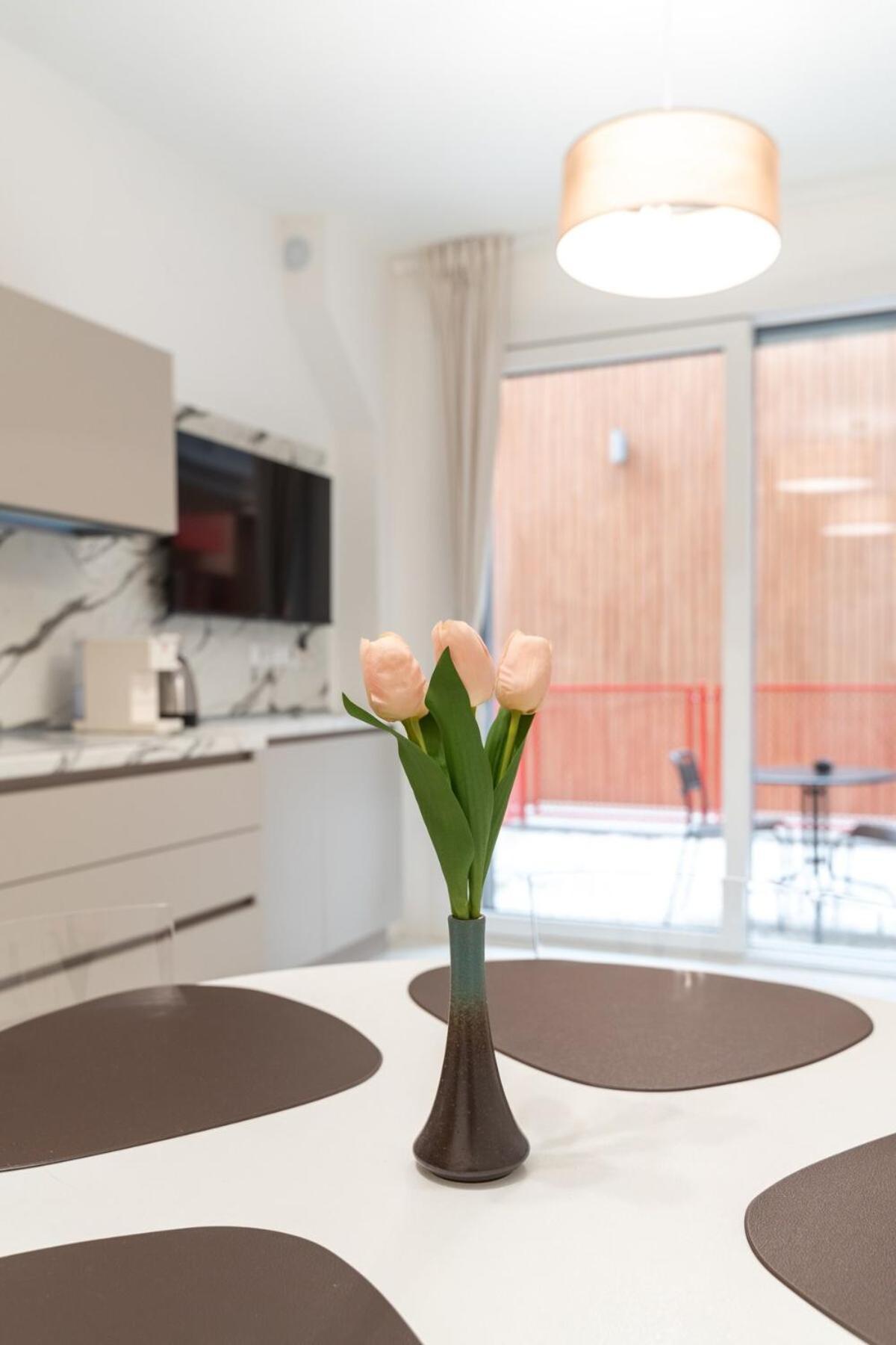 Homeby, Mascarella Patio Apartment Bolonha Exterior foto